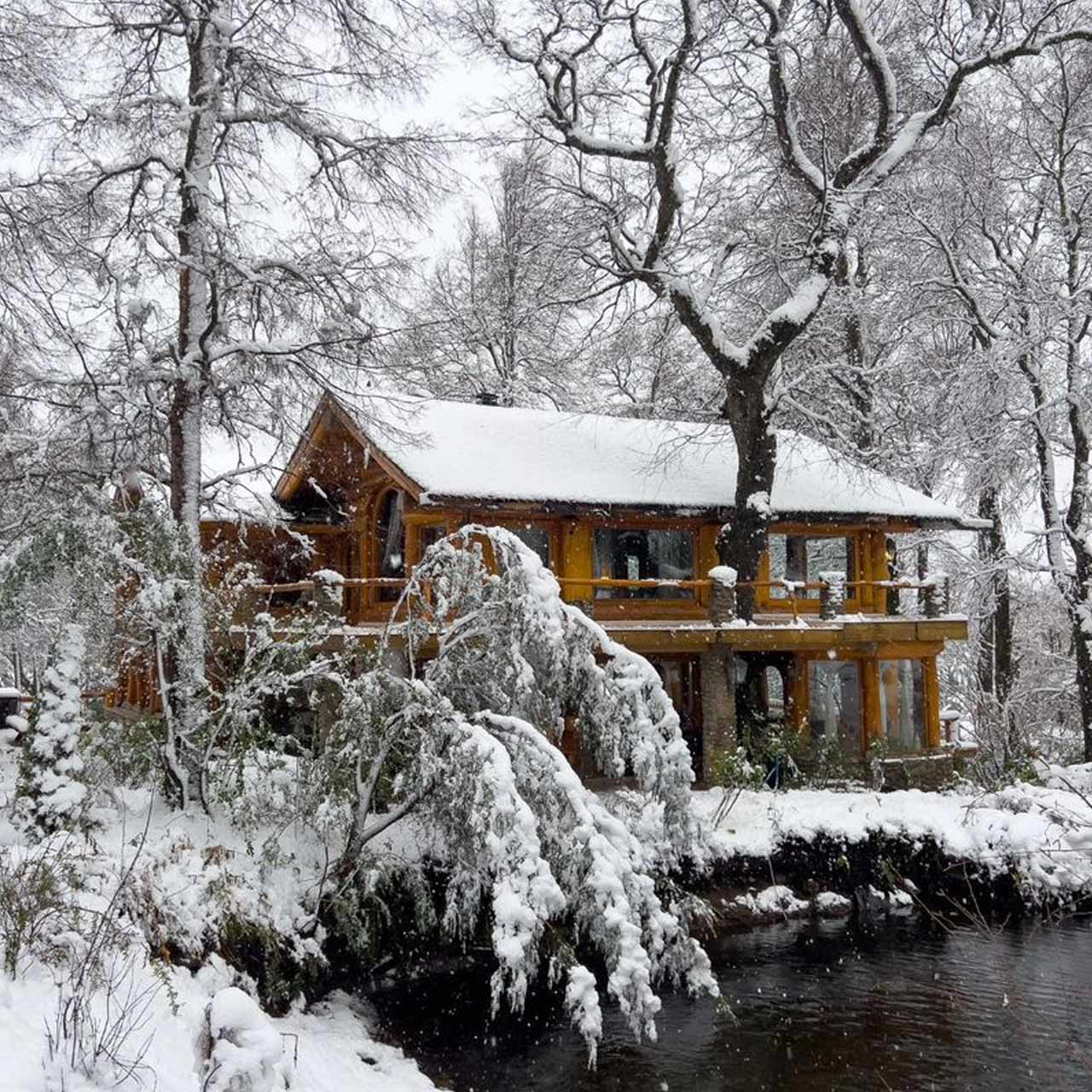 Rotui Exclusive Village: Lujosas Cabañas de ensueño en la Patagonia Argentina