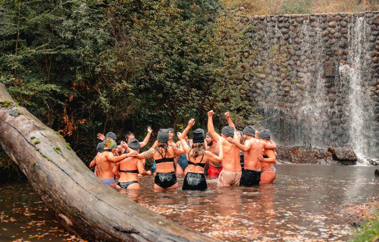 Conexión Espiritual y Naturaleza: Un Evento de Yoga Inolvidable en Rotui Patagonia Group